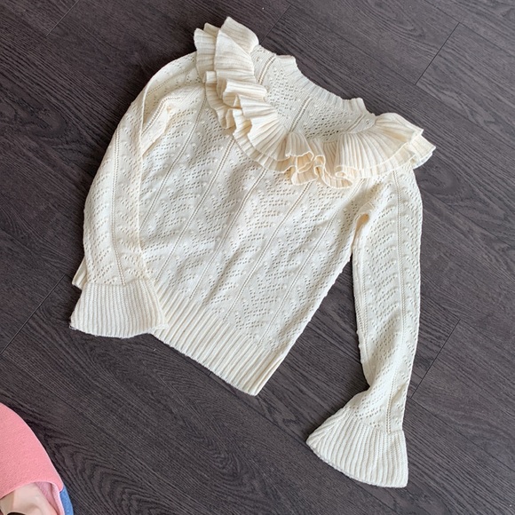 Tularosa cute sweater for sale - Picture 3 of 5